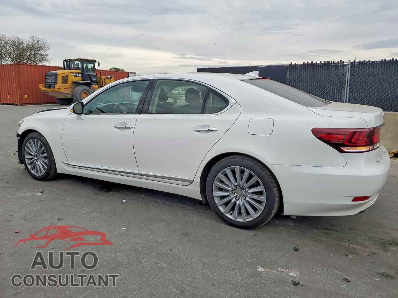 LEXUS LS 460 2015 - JTHCL5EF2F5024776