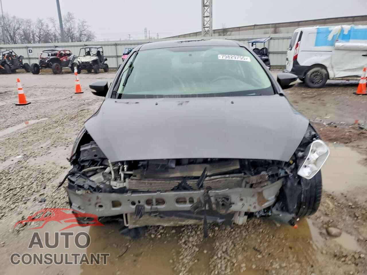 FORD FOCUS 2015 - 1FADP3F22FL367583