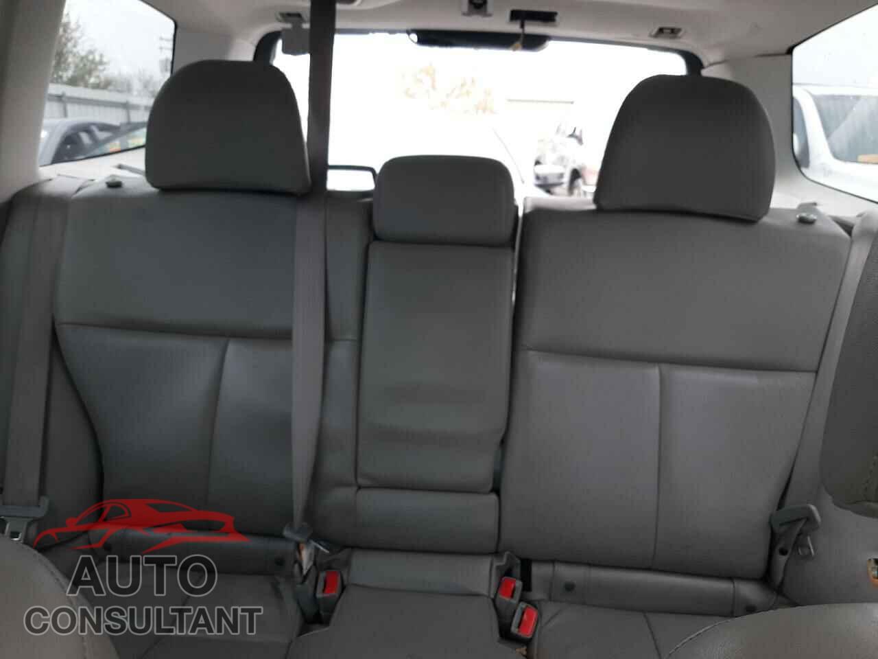 SUBARU FORESTER 2011 - JF2SHBEC2BH766026