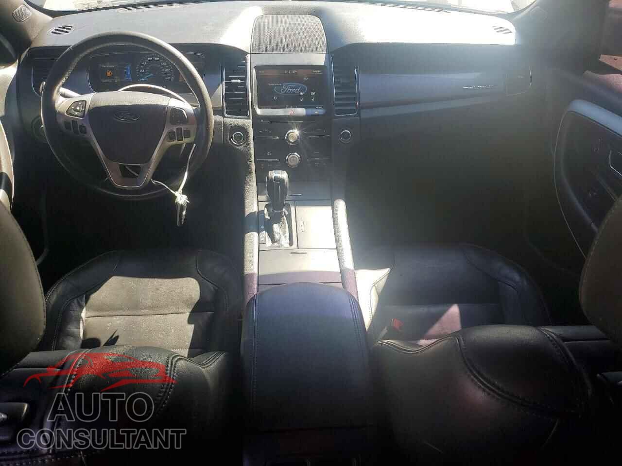 FORD TAURUS 2015 - 1FAHP2E86FG100389