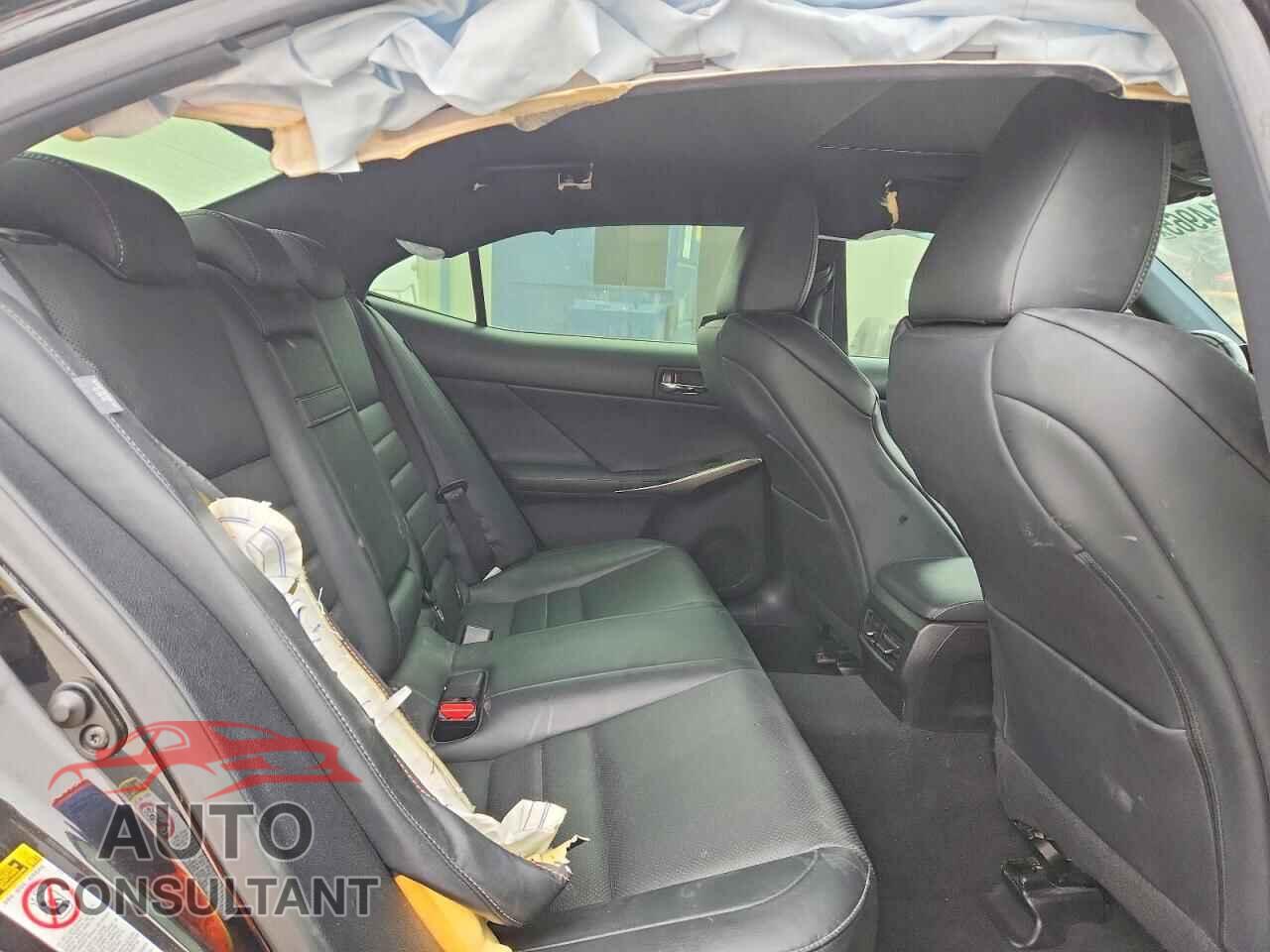 LEXUS IS 2015 - JTHBF1D27F5062093