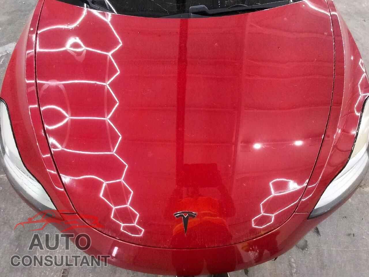 TESLA MODEL 3 2018 - 5YJ3E1EA4JF007204