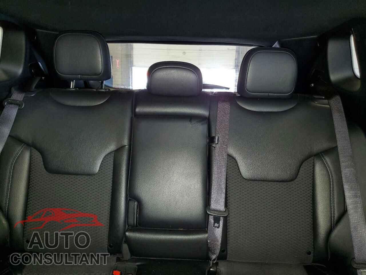JEEP COMPASS 2024 - 3C4NJDBN7RT608083