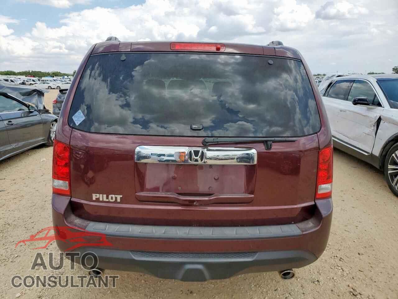 HONDA PILOT 2013 - 5FNYF3H73DB045221
