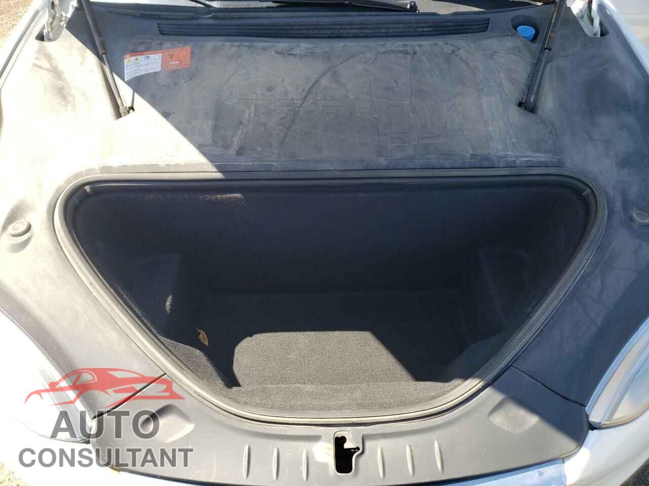 TESLA MODEL S 2017 - 5YJSA1E23HF200227