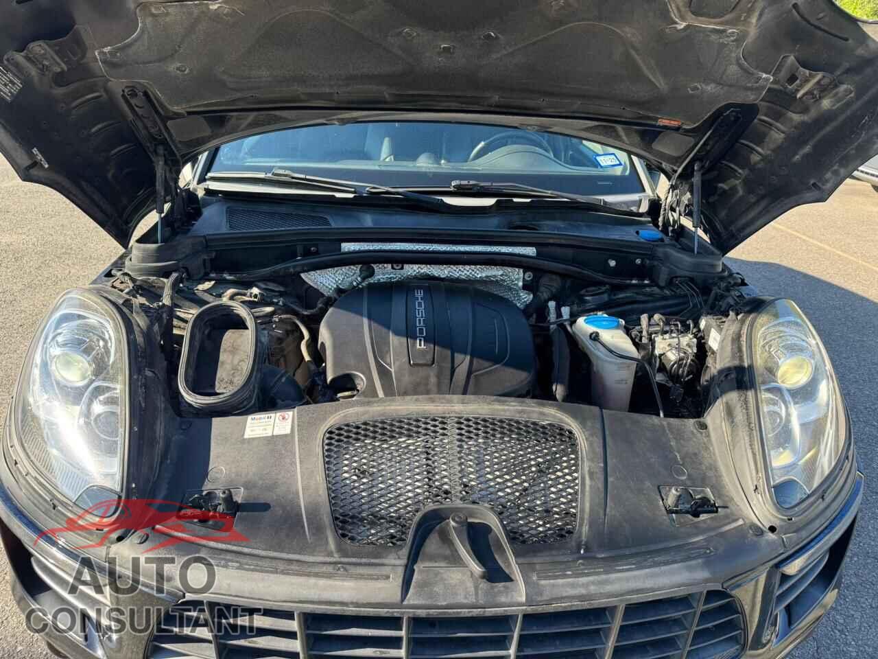 PORSCHE MACAN 2018 - WP1AA2A50JLB07197
