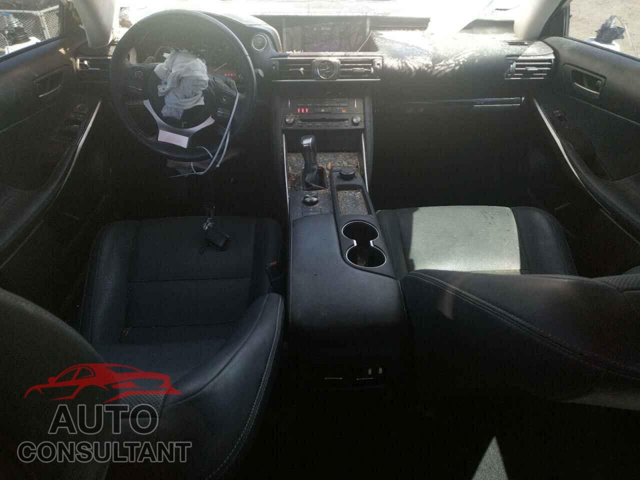 LEXUS IS 2019 - JTHBA1D29K5096755