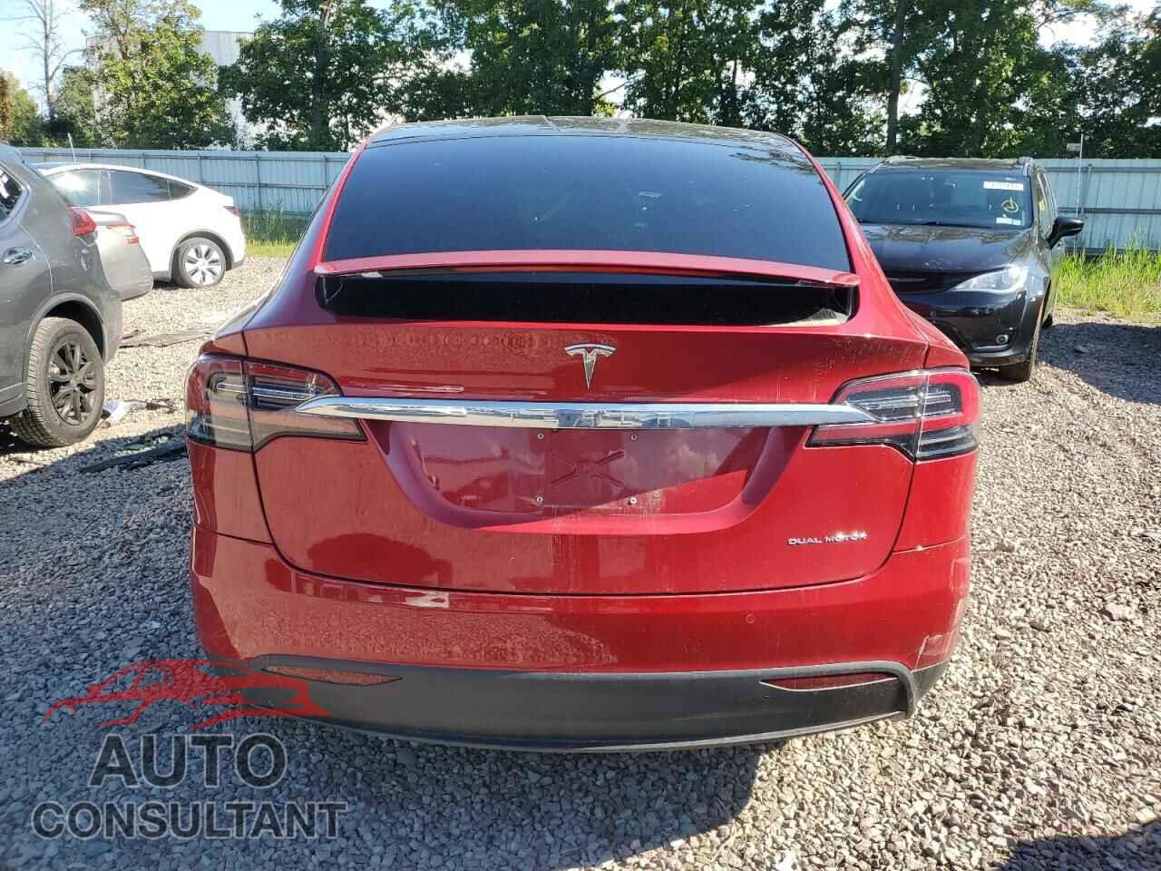TESLA MODEL X 2019 - 5YJXCAE2XKF184762