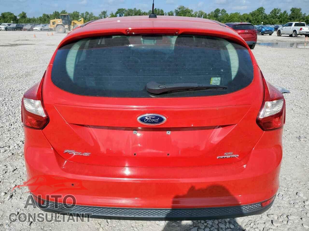 FORD FOCUS 2014 - 1FADP3K25EL302926
