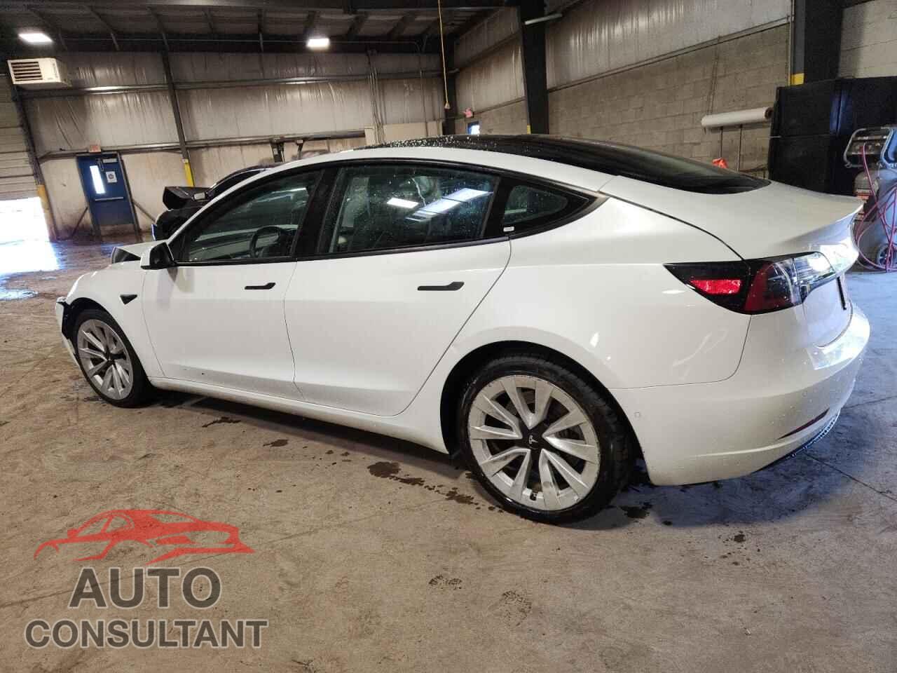 TESLA MODEL 3 2022 - 5YJ3E1EA3NF369563
