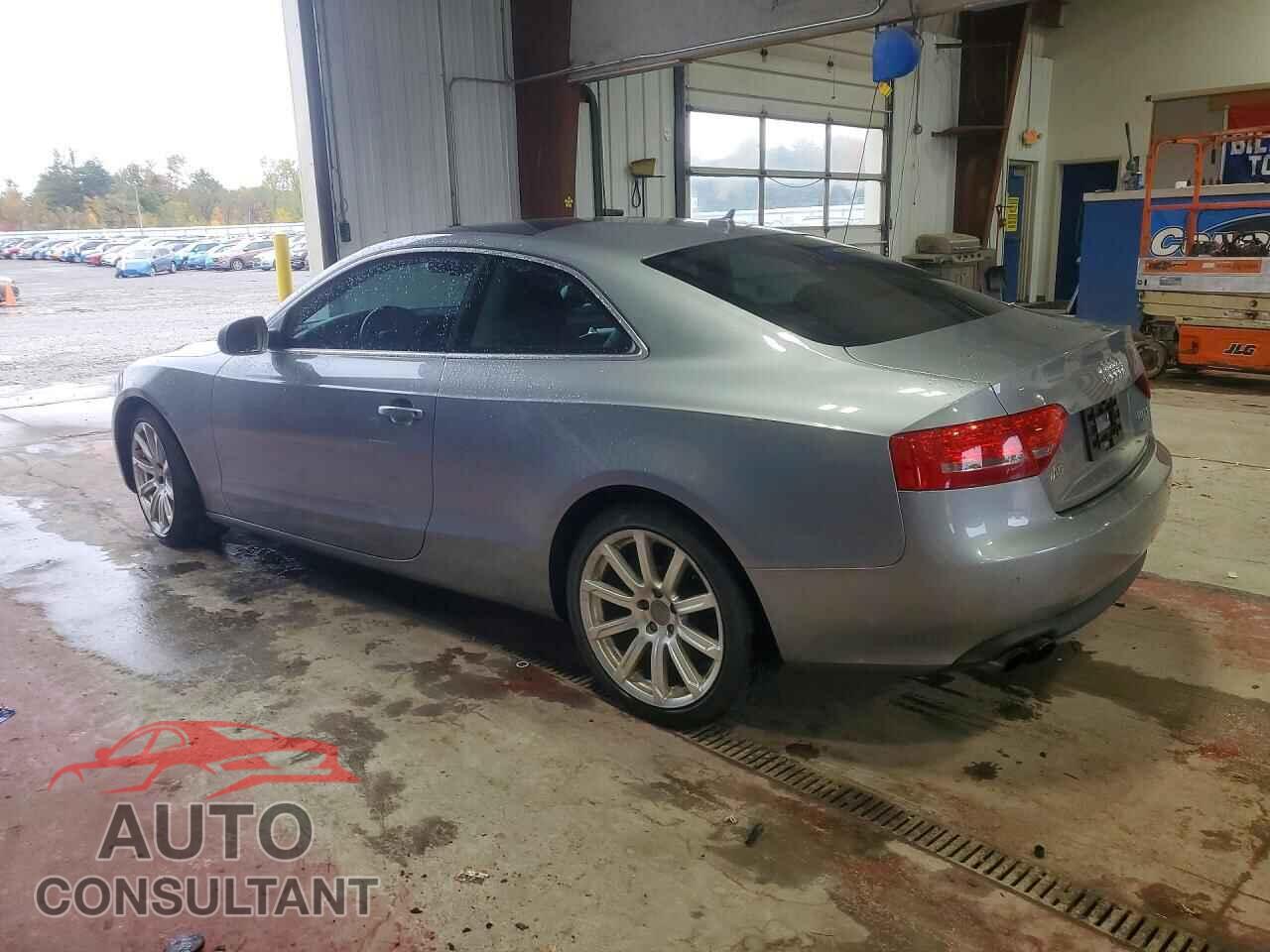 AUDI A5 2011 - WAURFAFR3BA025700