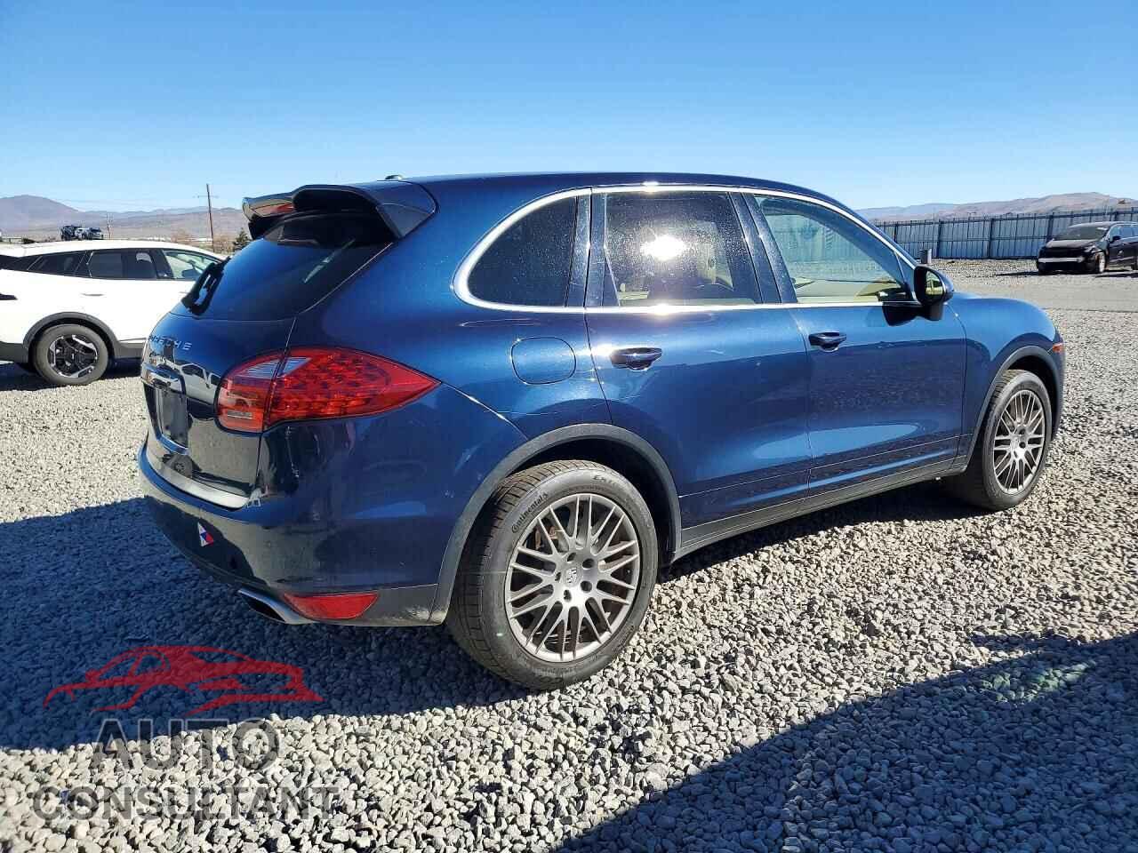 PORSCHE CAYENNE 2013 - WP1AB2A2XDLA81652