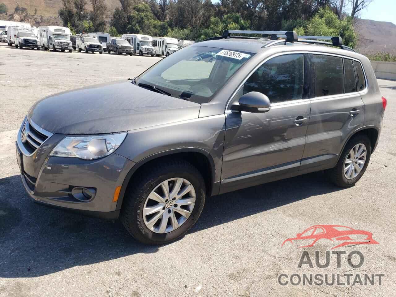 VOLKSWAGEN TIGUAN 2010 - WVGBV7AX5AW520736