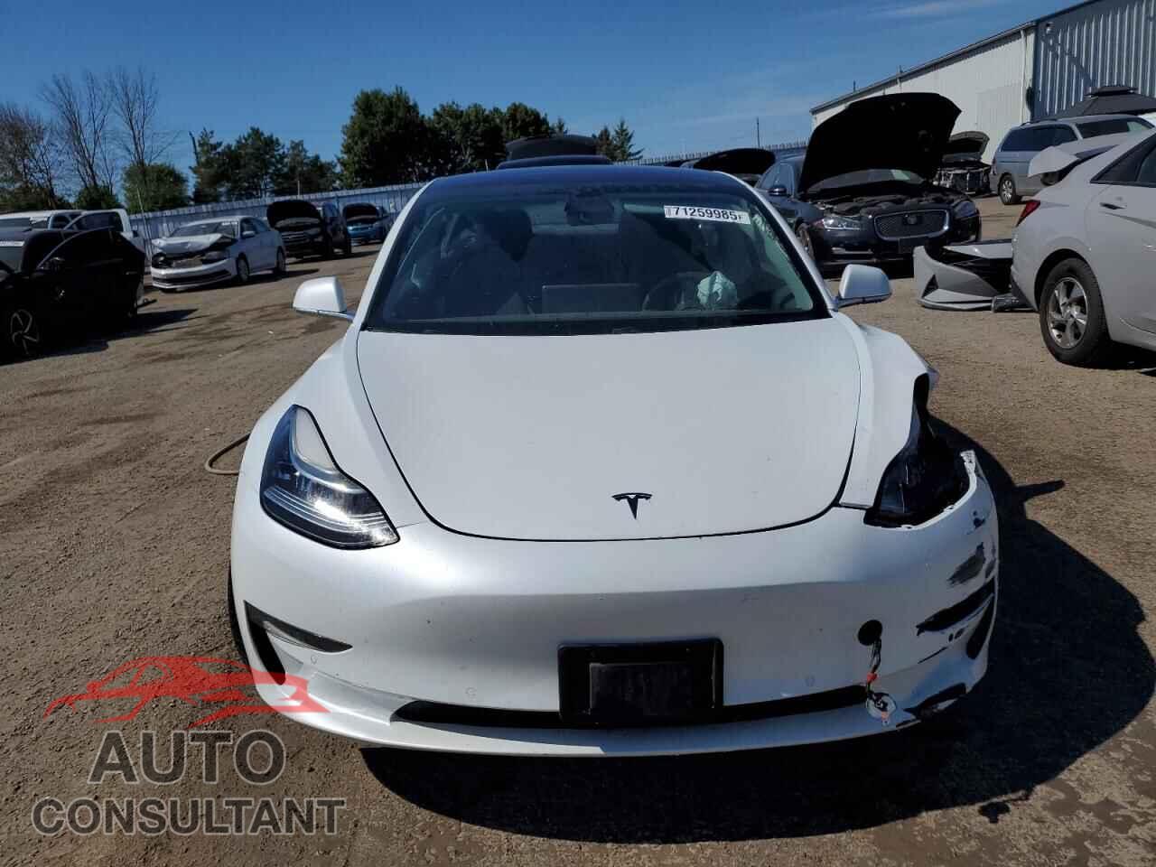 TESLA MODEL 3 2018 - 5YJ3E1EA8JF027861