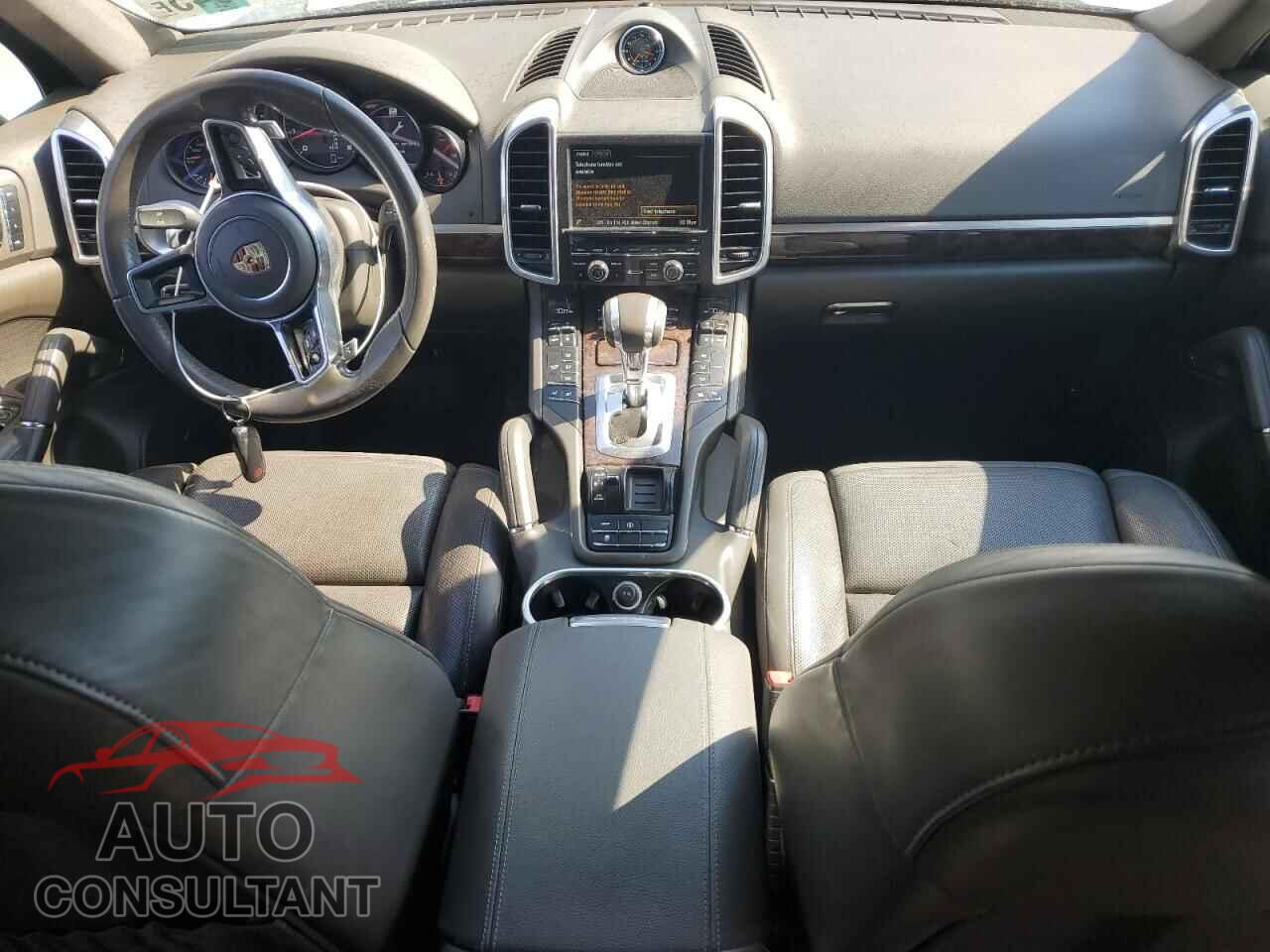 PORSCHE CAYENNE 2016 - WP1AA2A22GLA11652