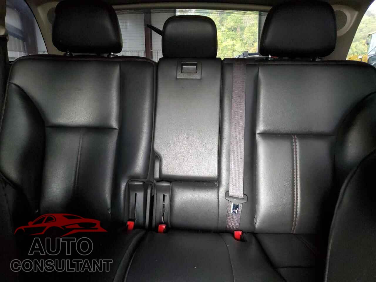 FORD EDGE 2011 - 2FMDK4KC3BBB31611
