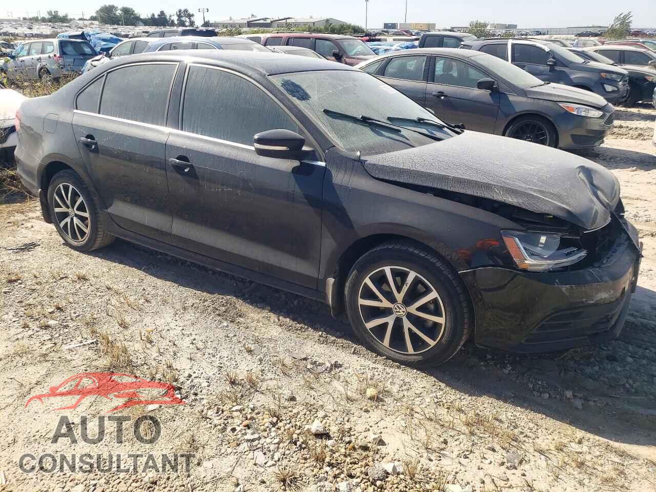 VOLKSWAGEN JETTA 2017 - 3VWDB7AJXHM240268