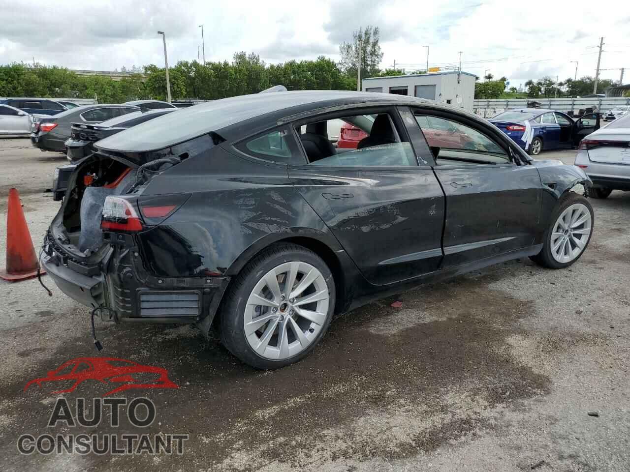 TESLA MODEL 3 2022 - 5YJ3E1EA9NF369020