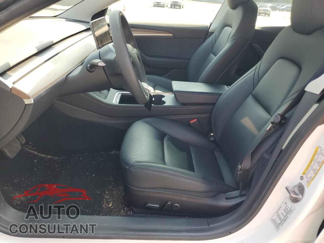 TESLA MODEL 3 2021 - 5YJ3E1EB5MF002168