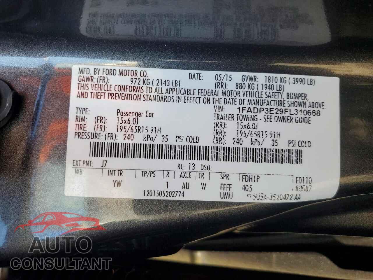 FORD FOCUS 2015 - 1FADP3E29FL310668