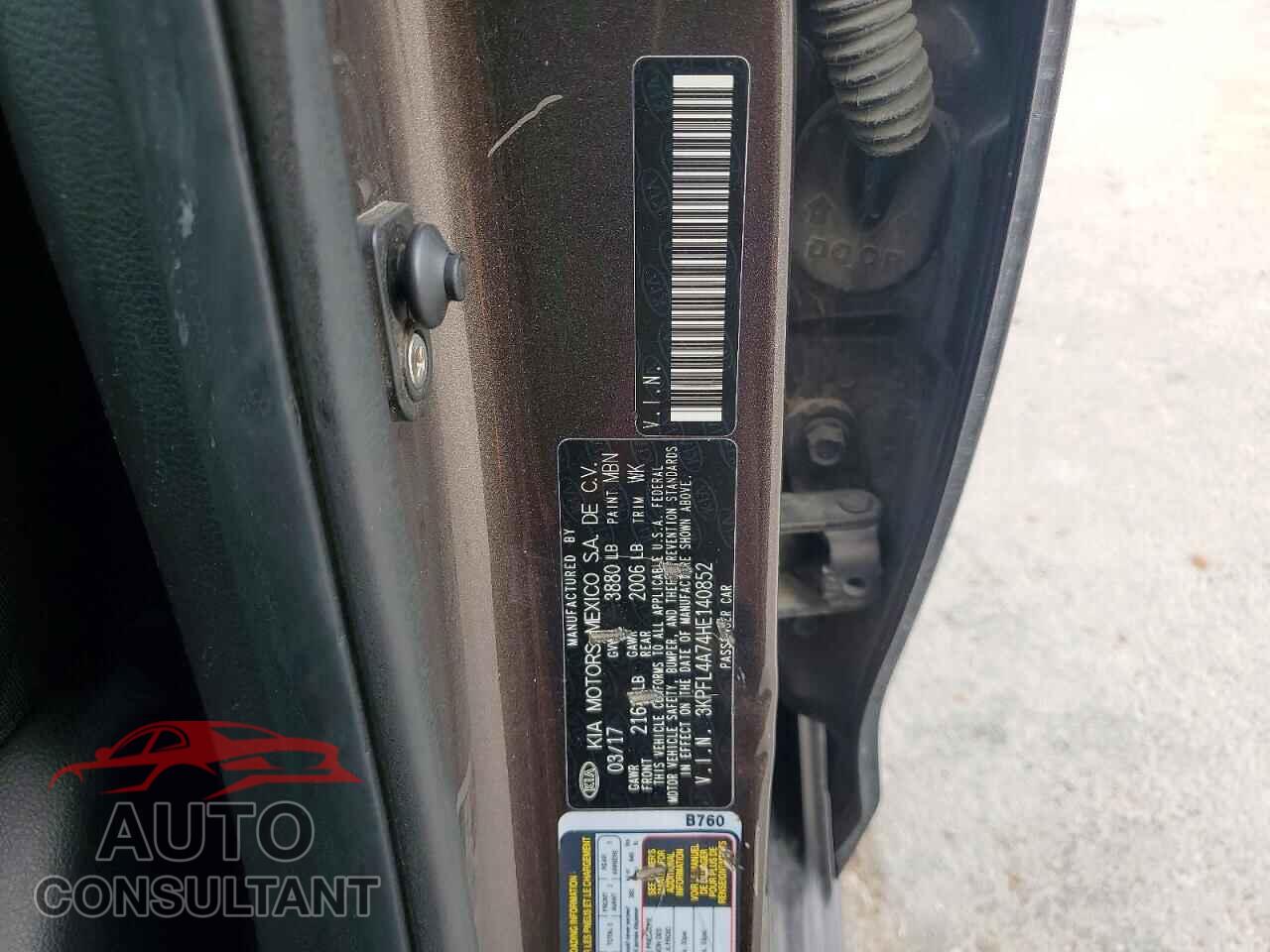 KIA FORTE 2017 - 3KPFL4A74HE140852