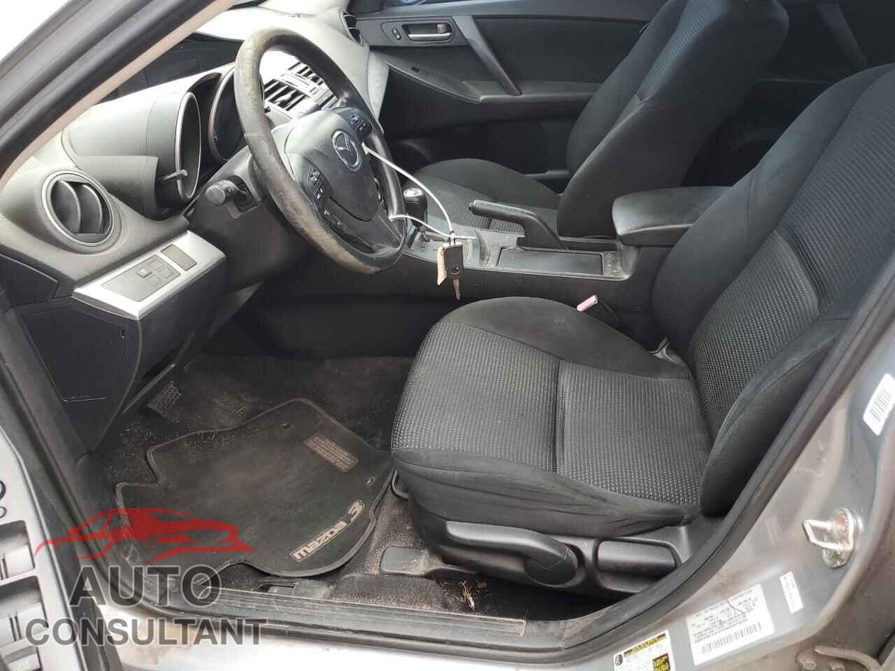 MAZDA 3 2013 - JM1BL1U85D1717063