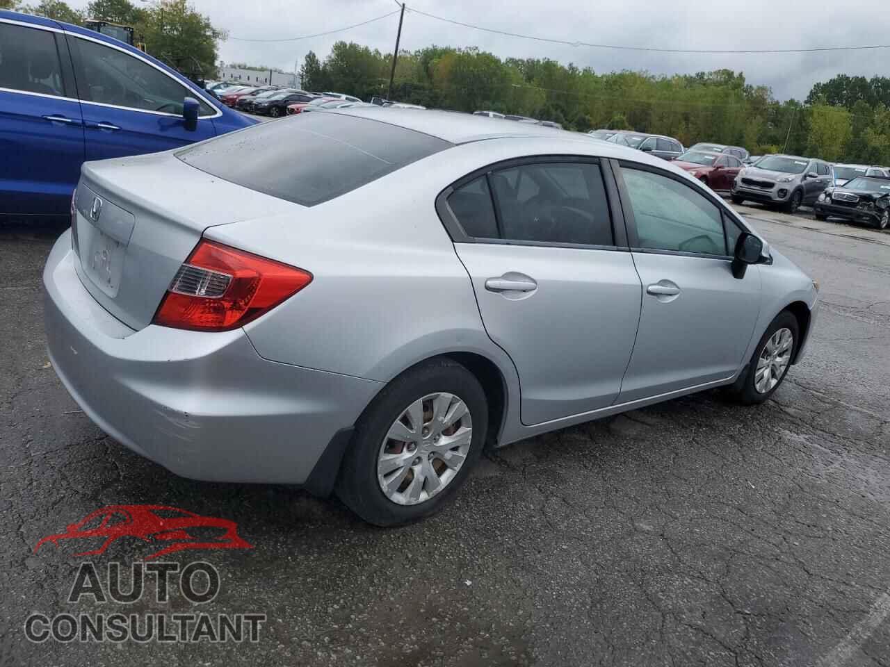 HONDA CIVIC 2012 - 2HGFB2F58CH588251
