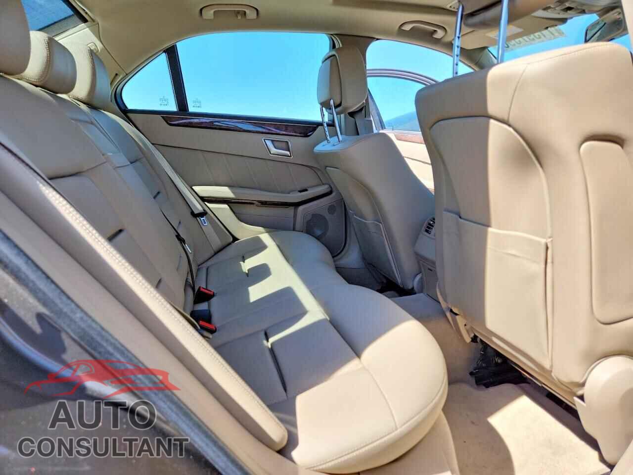 MERCEDES-BENZ E-CLASS 2012 - WDDHF5KB9CA554896