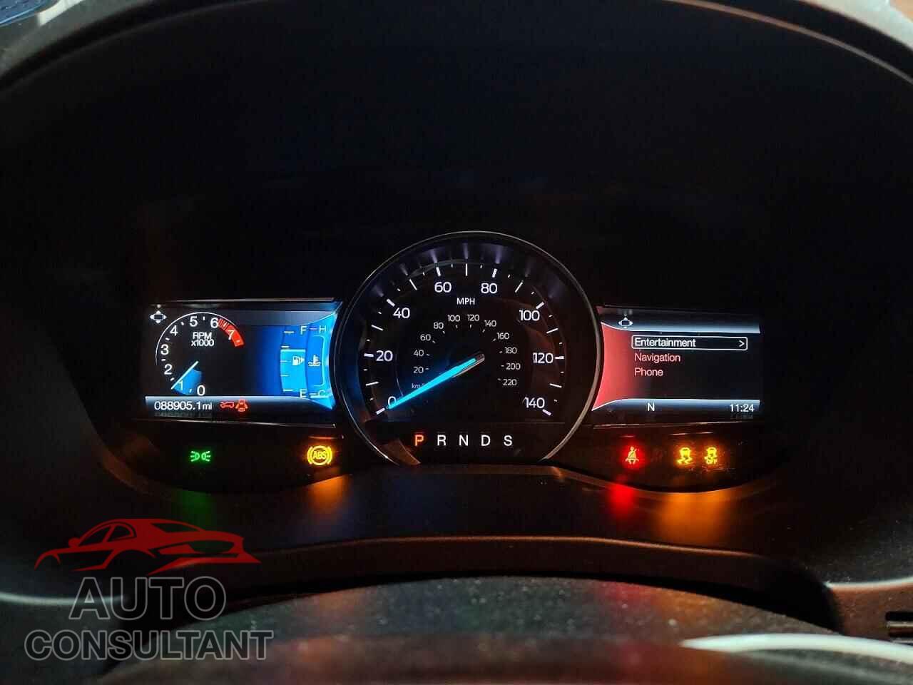 FORD EXPLORER 2019 - 1FM5K8D86KGA39406