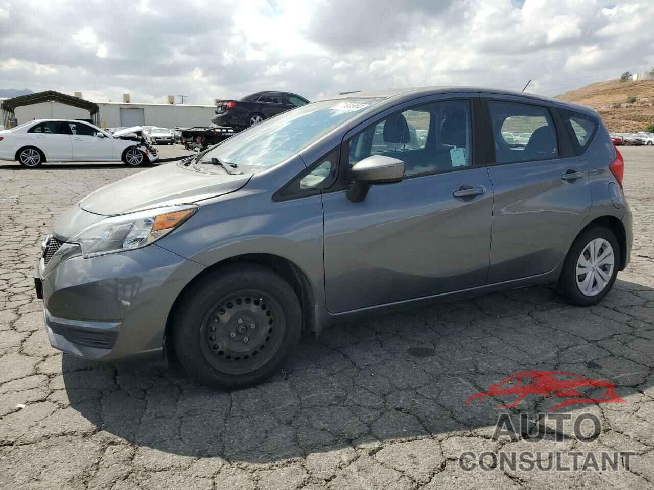 NISSAN VERSA 2018 - 3N1CE2CP3JL359322