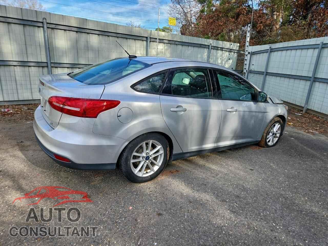 FORD FOCUS 2016 - 1FADP3F26GL276706