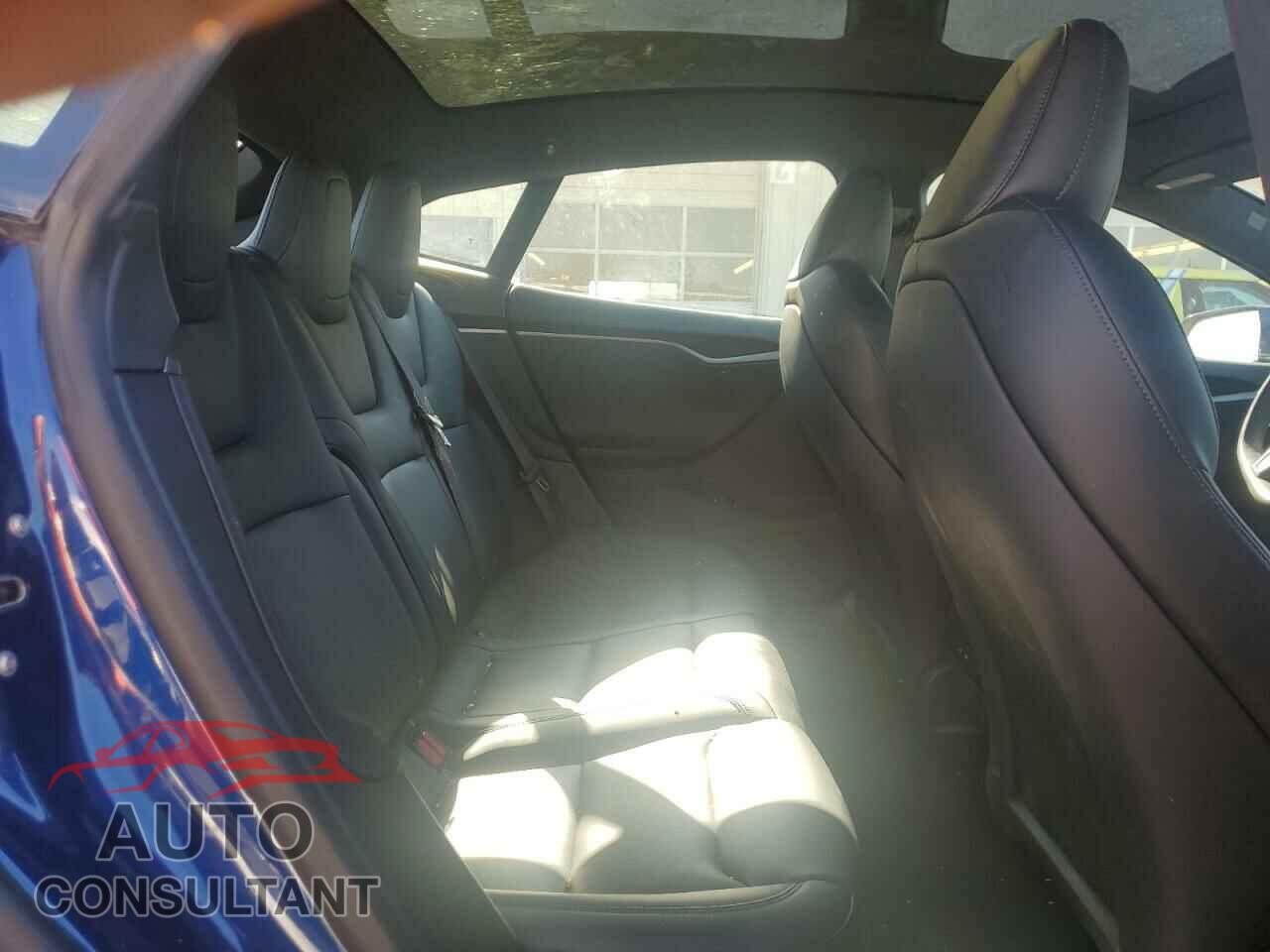 TESLA MODEL S 2020 - 5YJSA1E20LF361496
