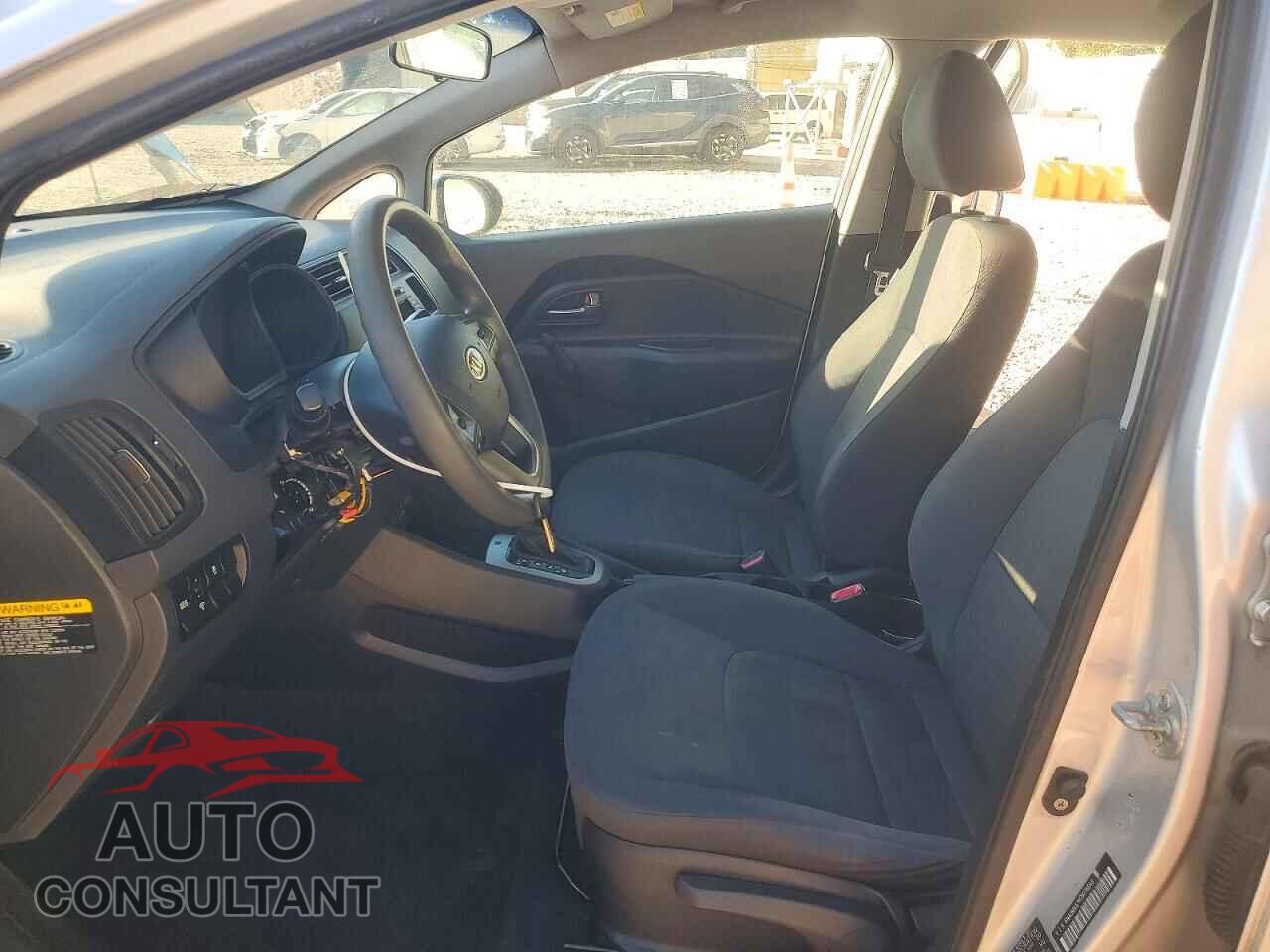 KIA RIO 2012 - KNADM4A36C6076648