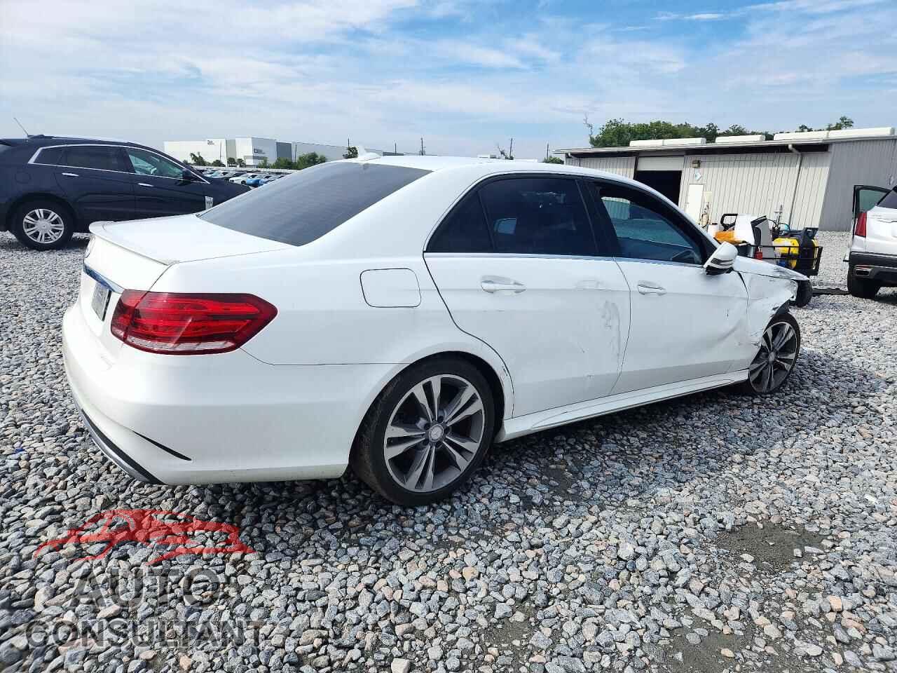 MERCEDES-BENZ E-CLASS 2015 - WDDHF5KB0FB086099