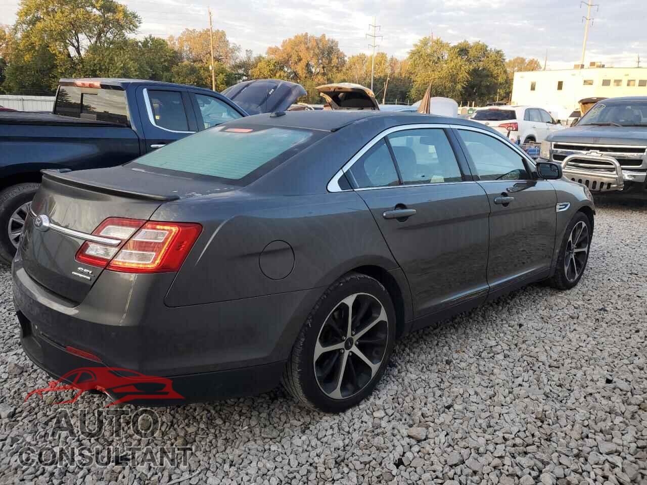 FORD TAURUS 2016 - 1FAHP2E86GG153529