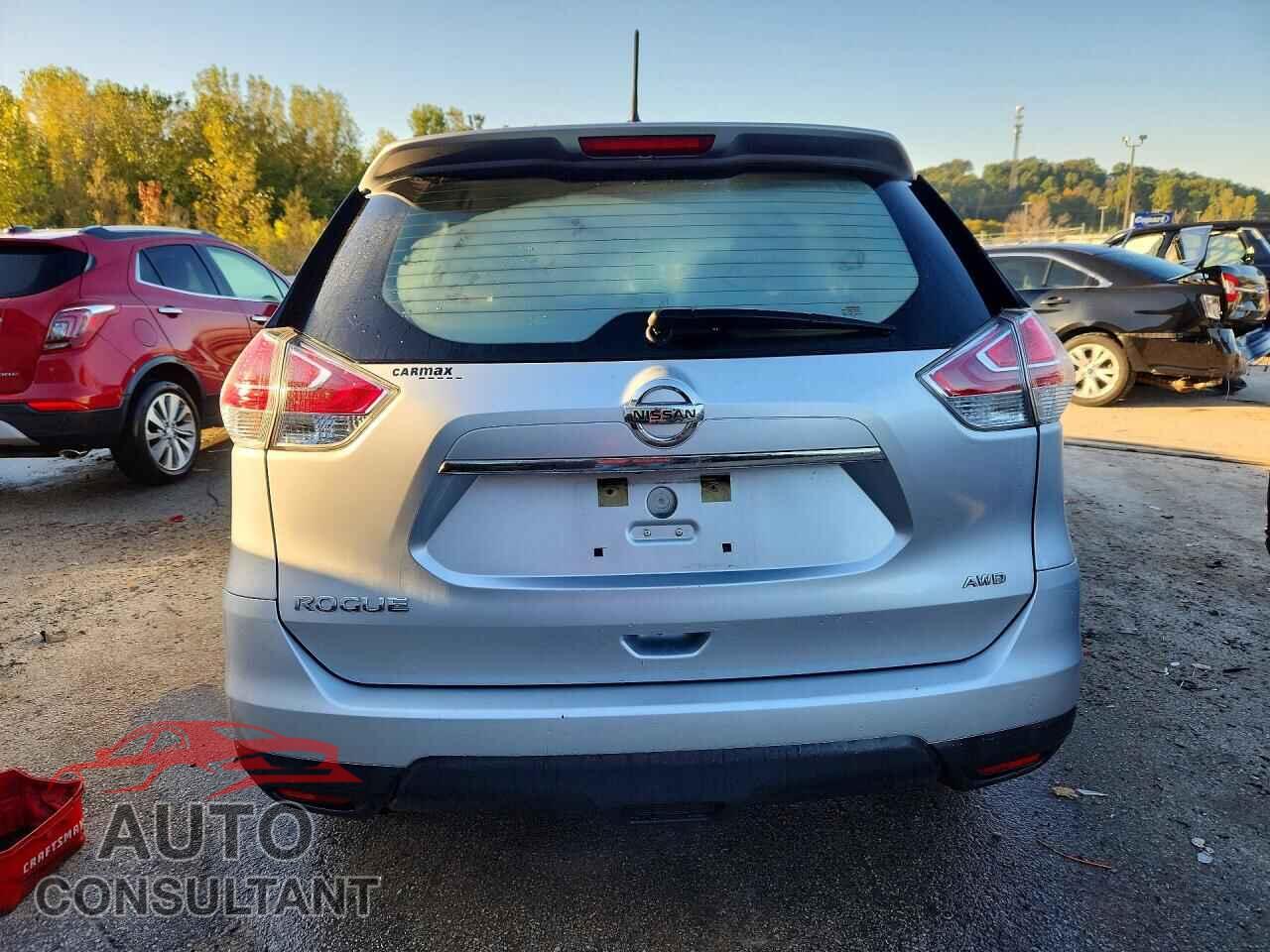 NISSAN ROGUE 2015 - KNMAT2MV6FP577189