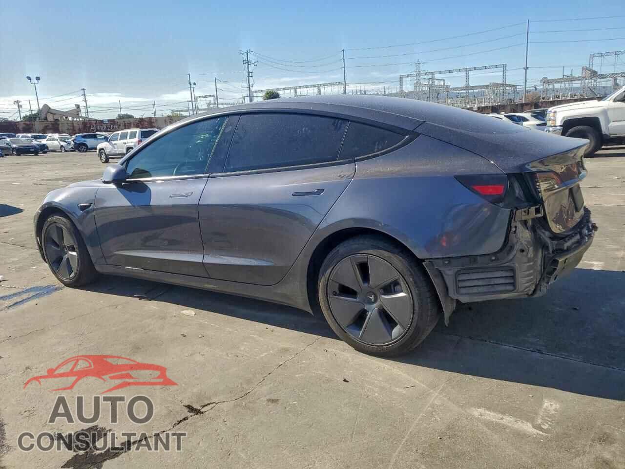 TESLA MODEL 3 2023 - 5YJ3E1EA9PF404772