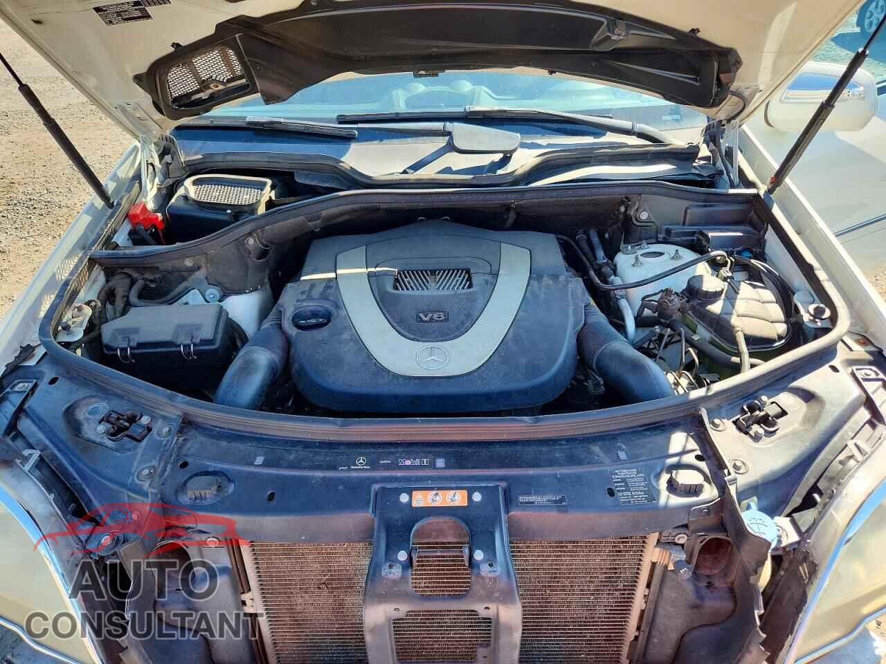 MERCEDES-BENZ M-CLASS 2009 - 4JGBB86EX9A493984