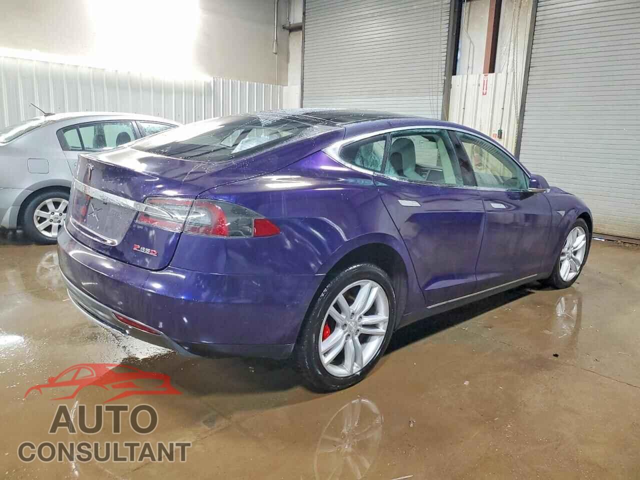 TESLA MODEL S 2015 - 5YJSA1H41FF083208
