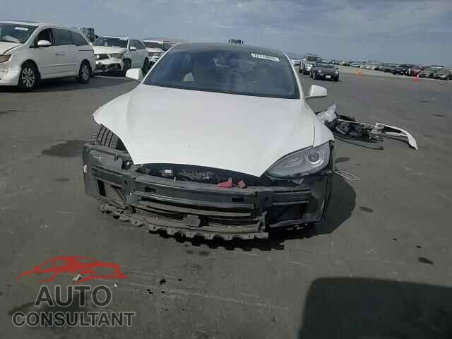 TESLA MODEL S 2015 - 5YJSA1H29FF091944