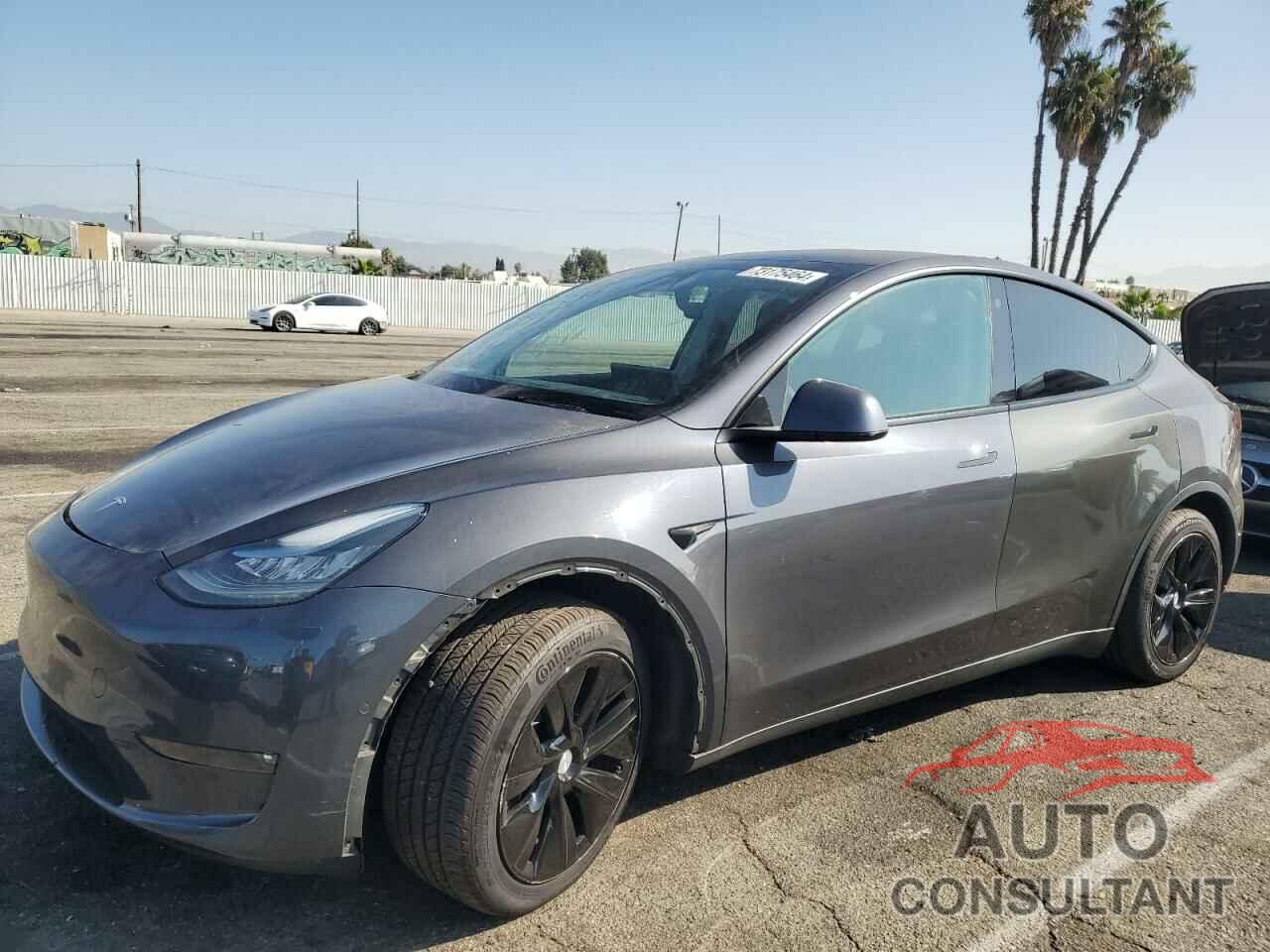 TESLA MODEL Y 2021 - 5YJYGDEE4MF161131