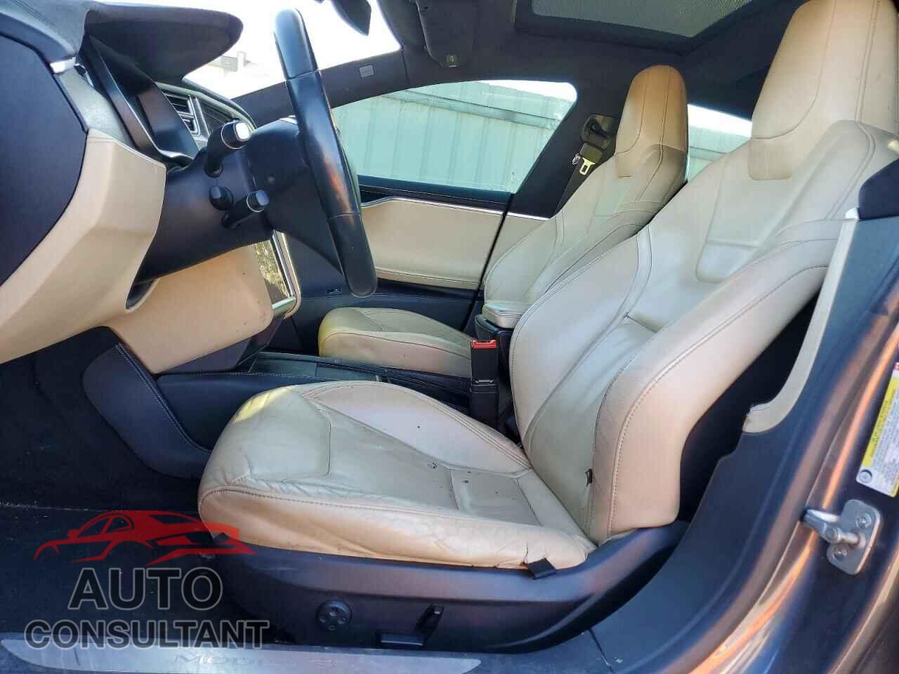 TESLA MODEL S 2016 - 5YJSA1E47GF131672