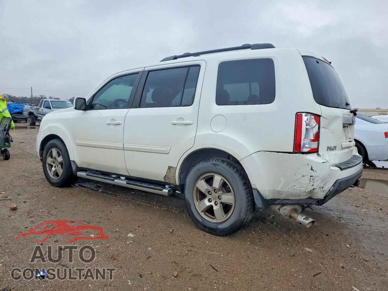 HONDA PILOT 2011 - 5FNYF3H77BB024398