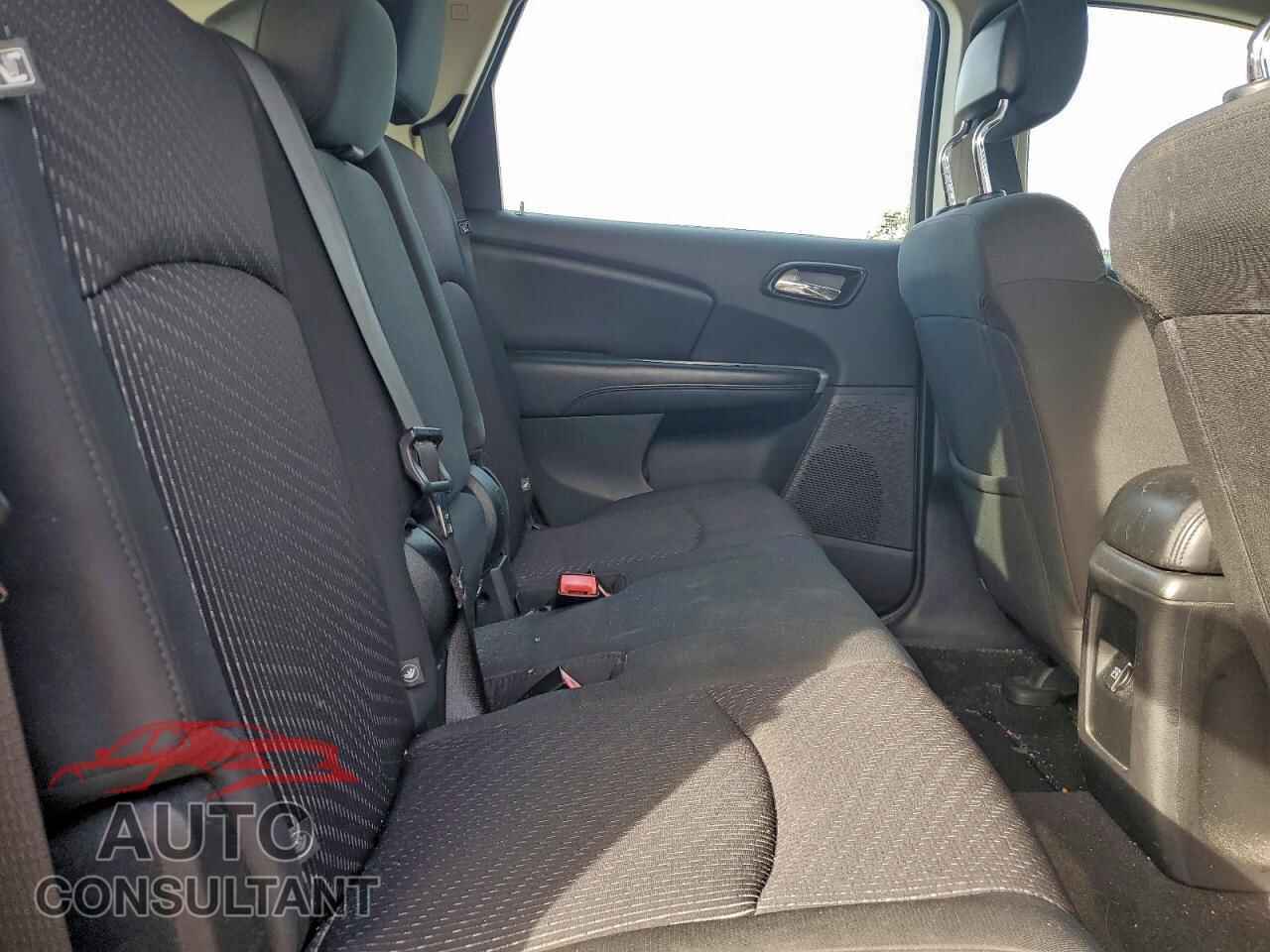 DODGE JOURNEY 2015 - 3C4PDCAB9FT747256