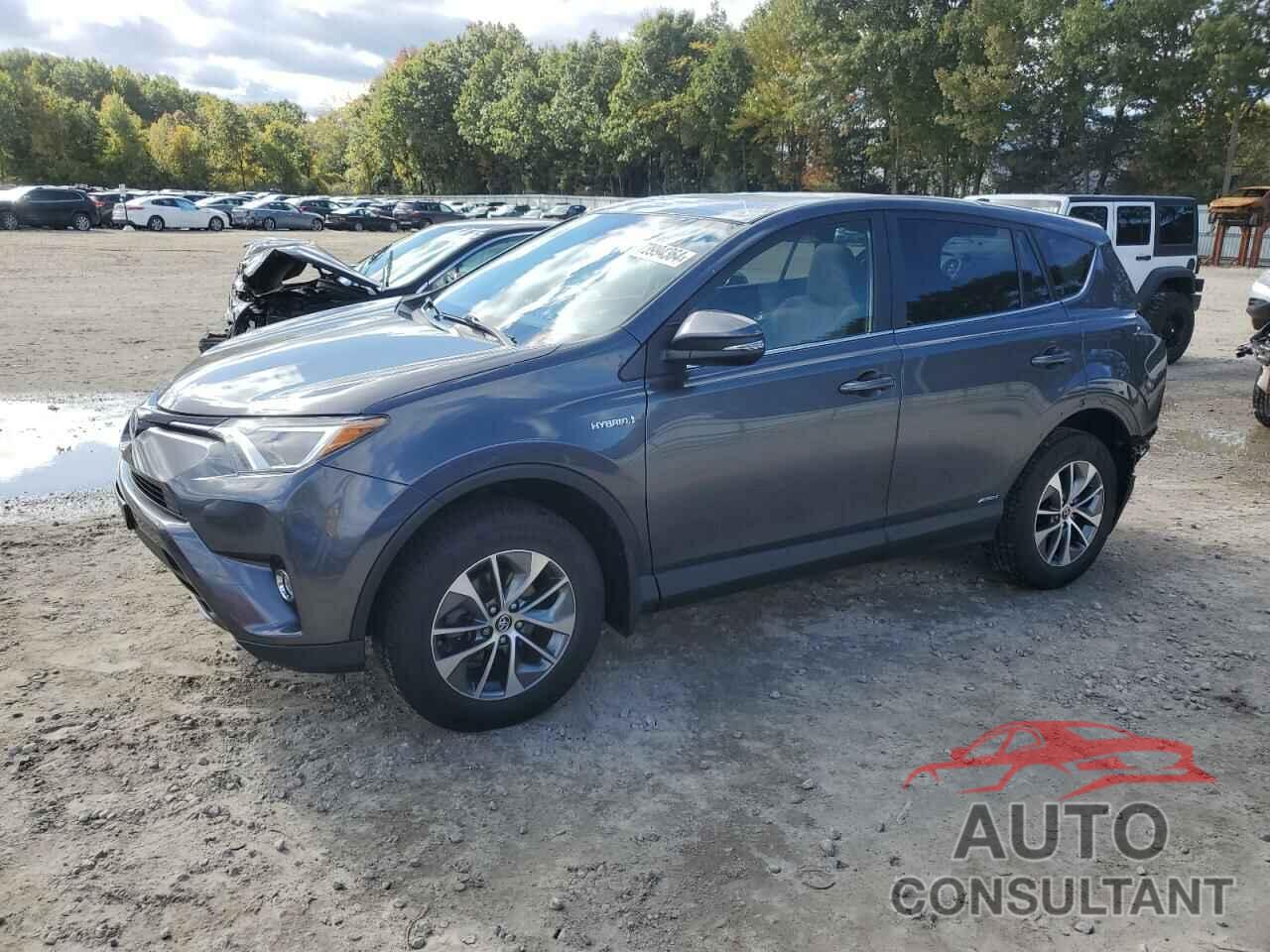 TOYOTA RAV4 2018 - JTMRJREV1JD248913