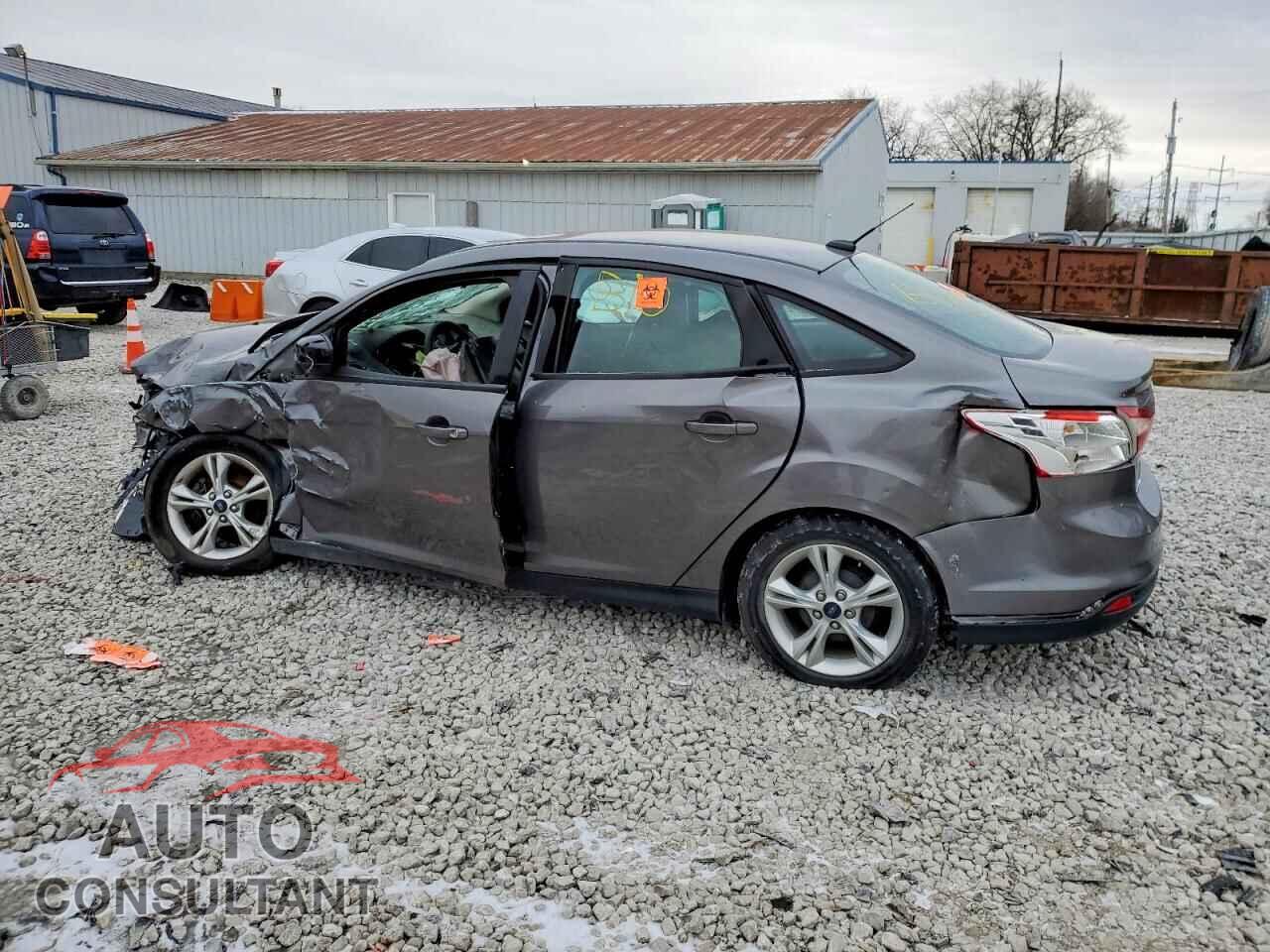 FORD FOCUS 2014 - 1FADP3F25EL438757
