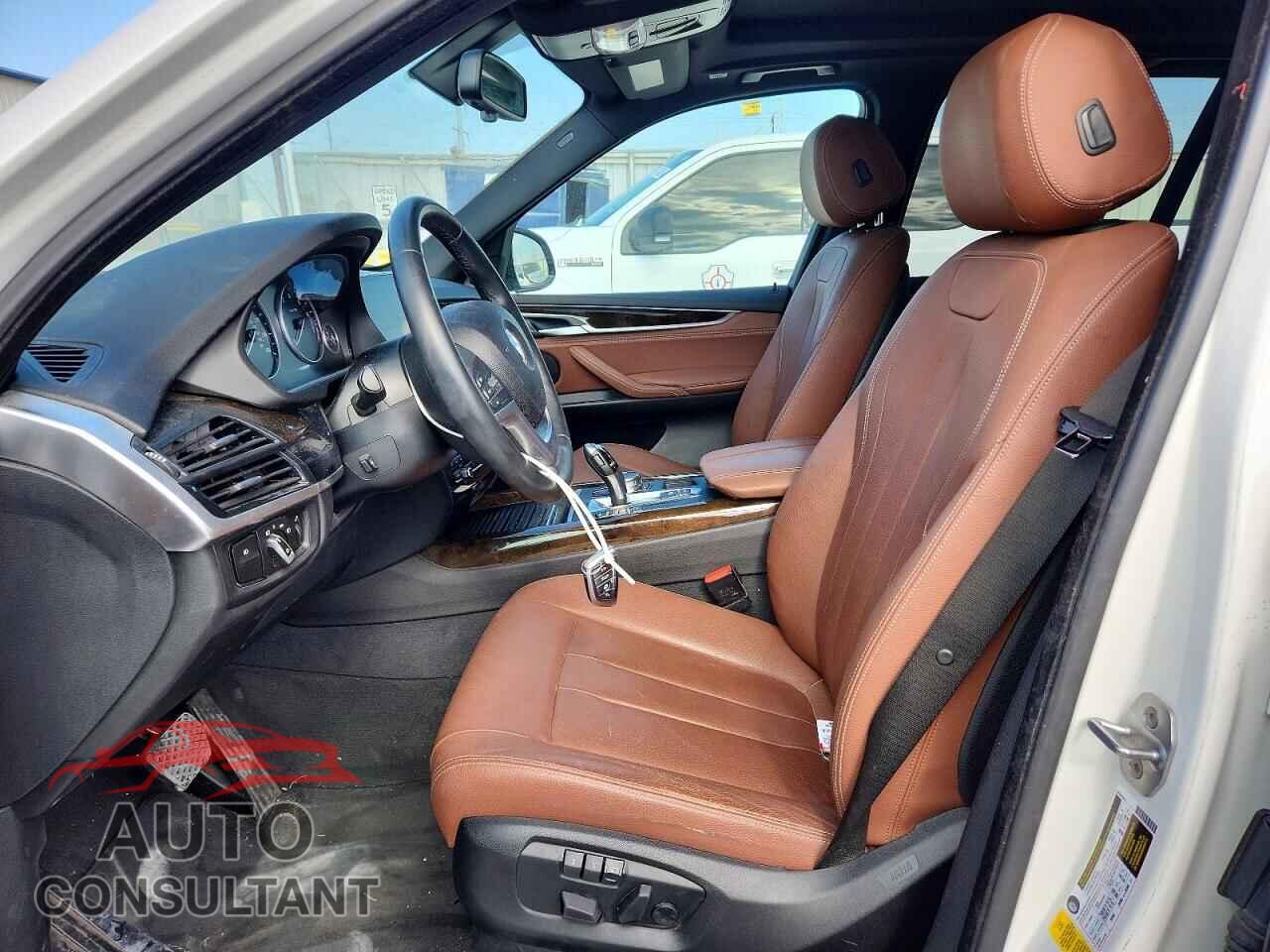BMW X5 2017 - 5UXKR2C32H0X04355