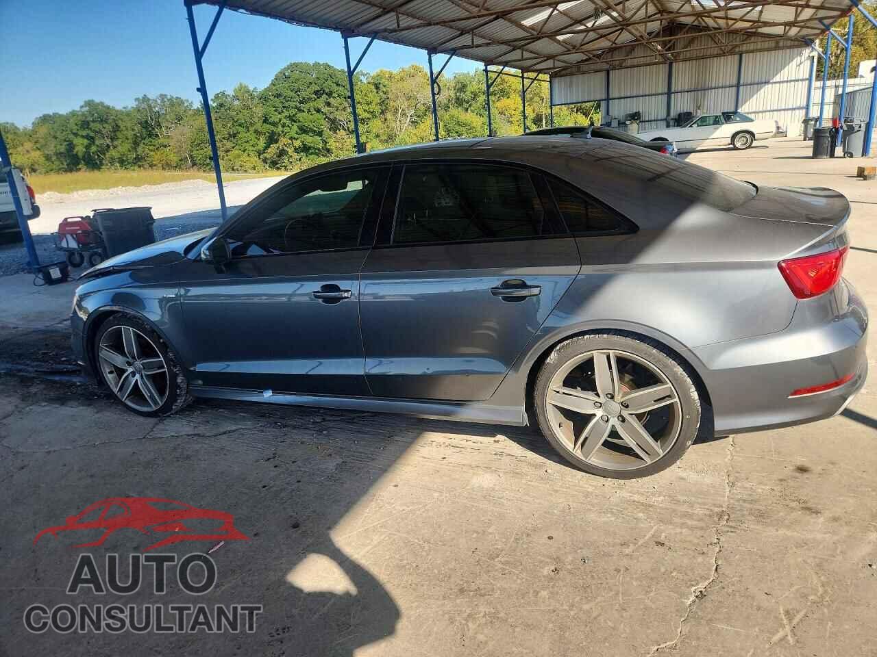 AUDI A3 2016 - WAUA7GFF1G1069818
