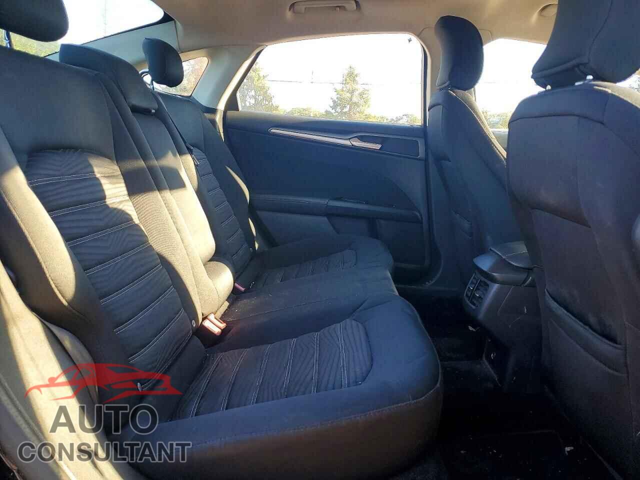 FORD FUSION 2016 - 3FA6P0H70GR242598