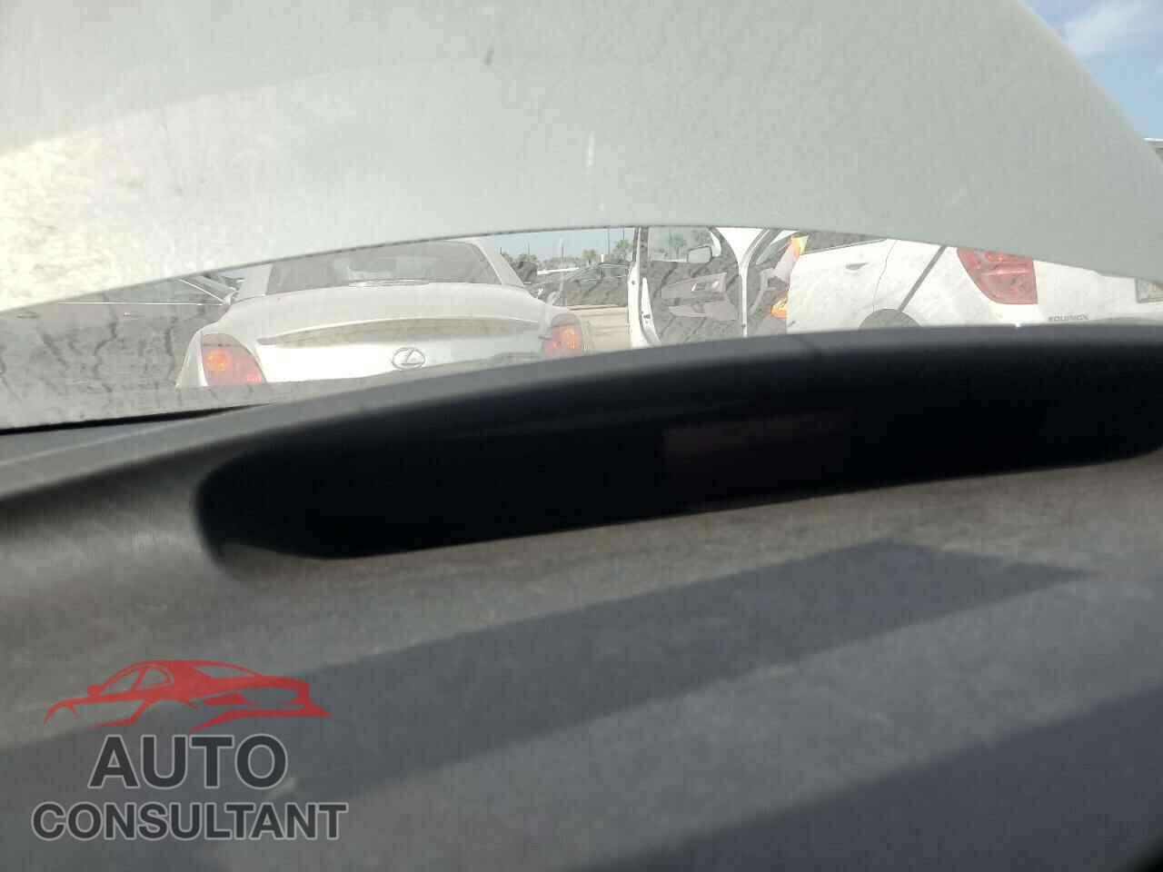 TOYOTA PRIUS 2015 - JTDKN3DU0F1978171